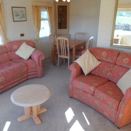 Luxury Mobile Home Near Perranporth Situated On A Quiet Farm Truro Exterior foto